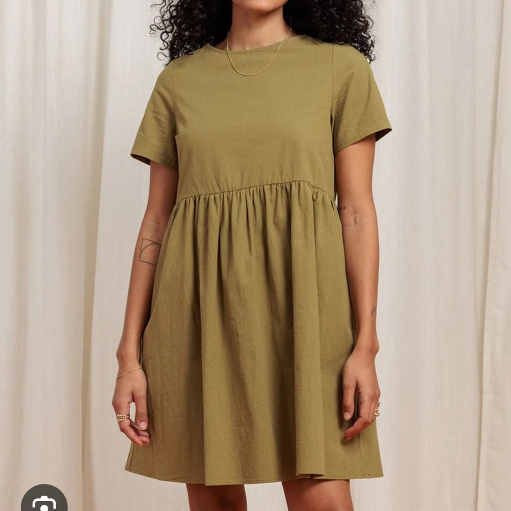 Tradlands Green Sundress